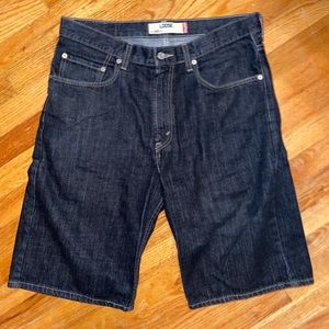 Men’s Loose 569 Levi’s Denim shorts